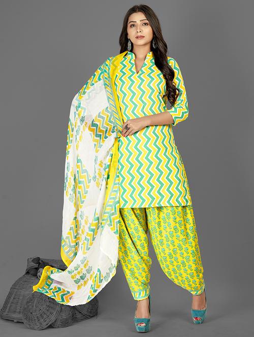 women green unstitched suit - 21448521 - Standard Image - 0