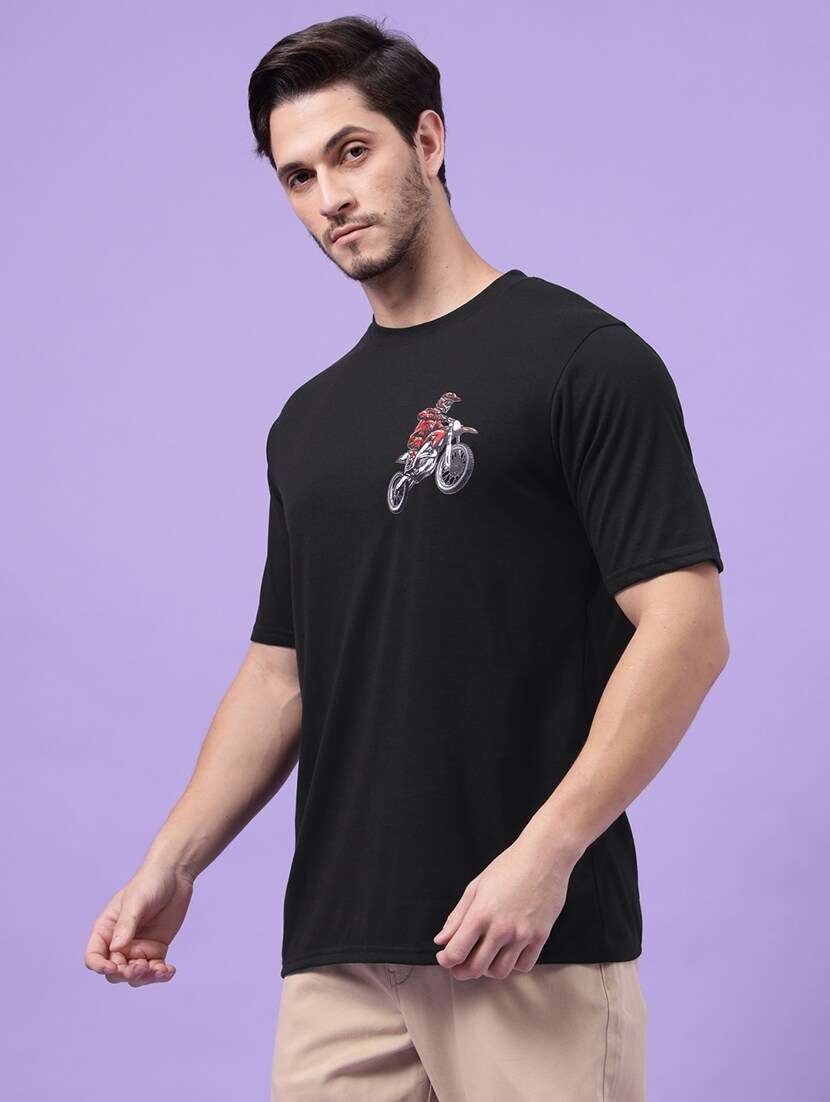 men round neck back print t-shirt - 21450554 -  Standard Image - 5