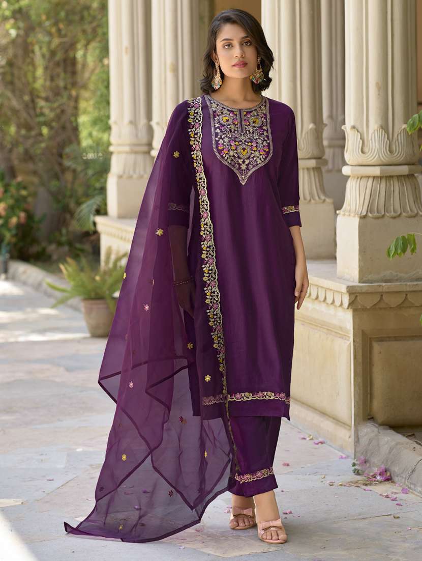women purple kurta dupatta set - 21450900 -  Zoom Image - 0