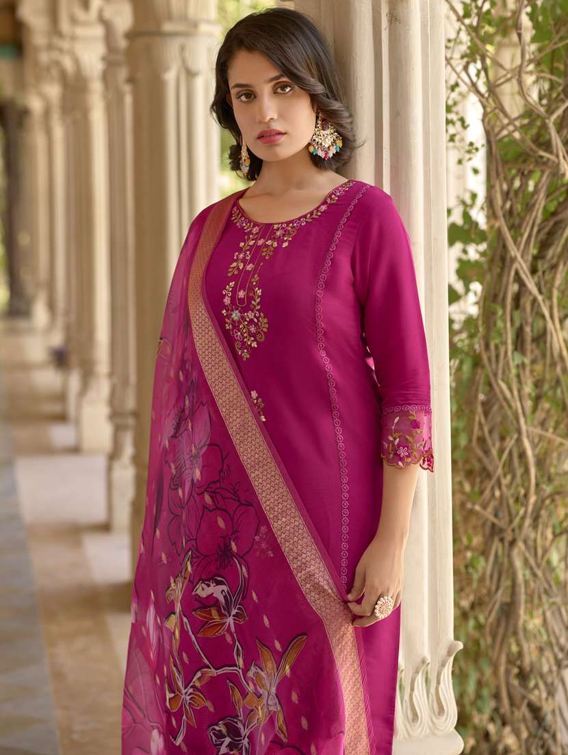 women pink kurta dupatta set - 21450903 -  Standard Image - 3