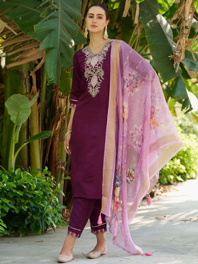 women purple kurta dupatta set - 21450914 - Zoom Image - 0