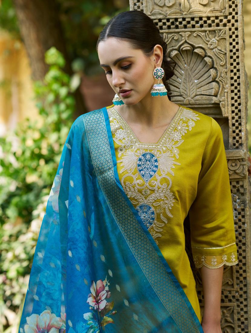 women green kurta dupatta set - 21450915 - Standard Image - 3