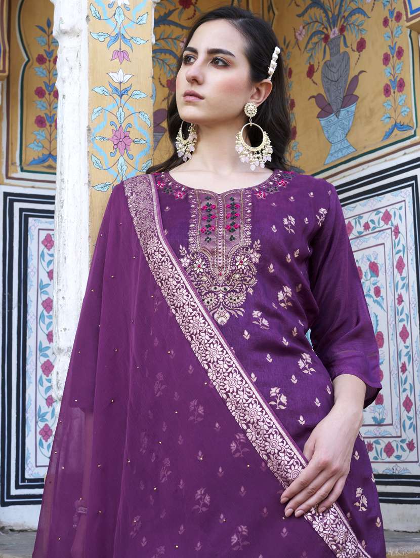women purple kurta dupatta set - 21450934 -  Standard Image - 3