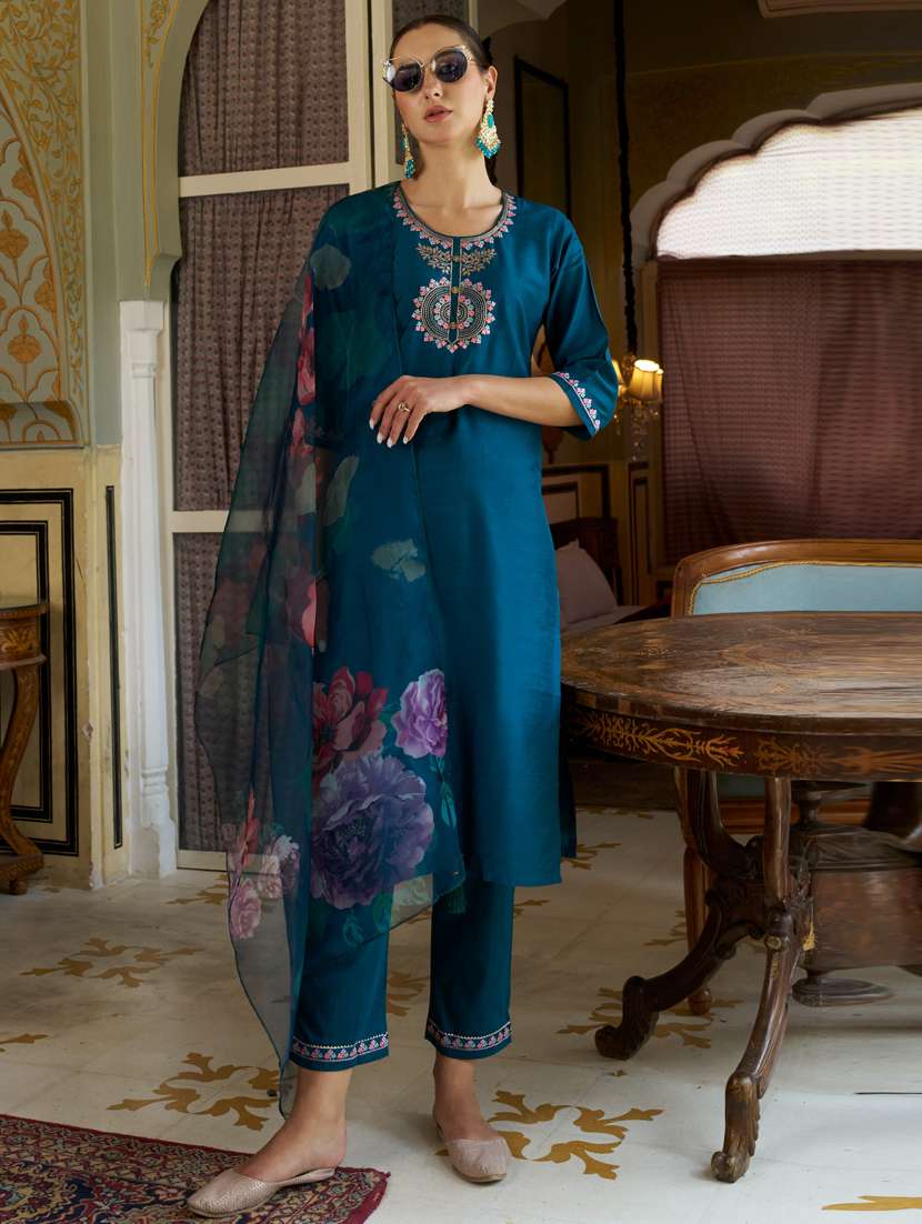 women teal embroidered kurta pant with dupatta set - 21450946 - Zoom Image - 0