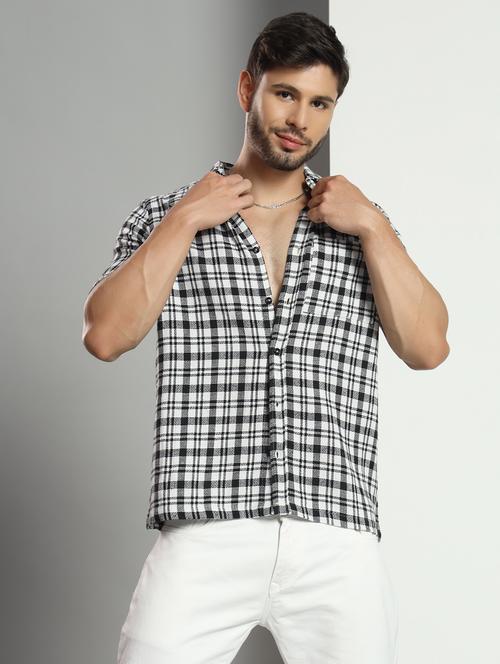 men checkered short sleeved casual shirt - 21451149 - Standard Image - 0