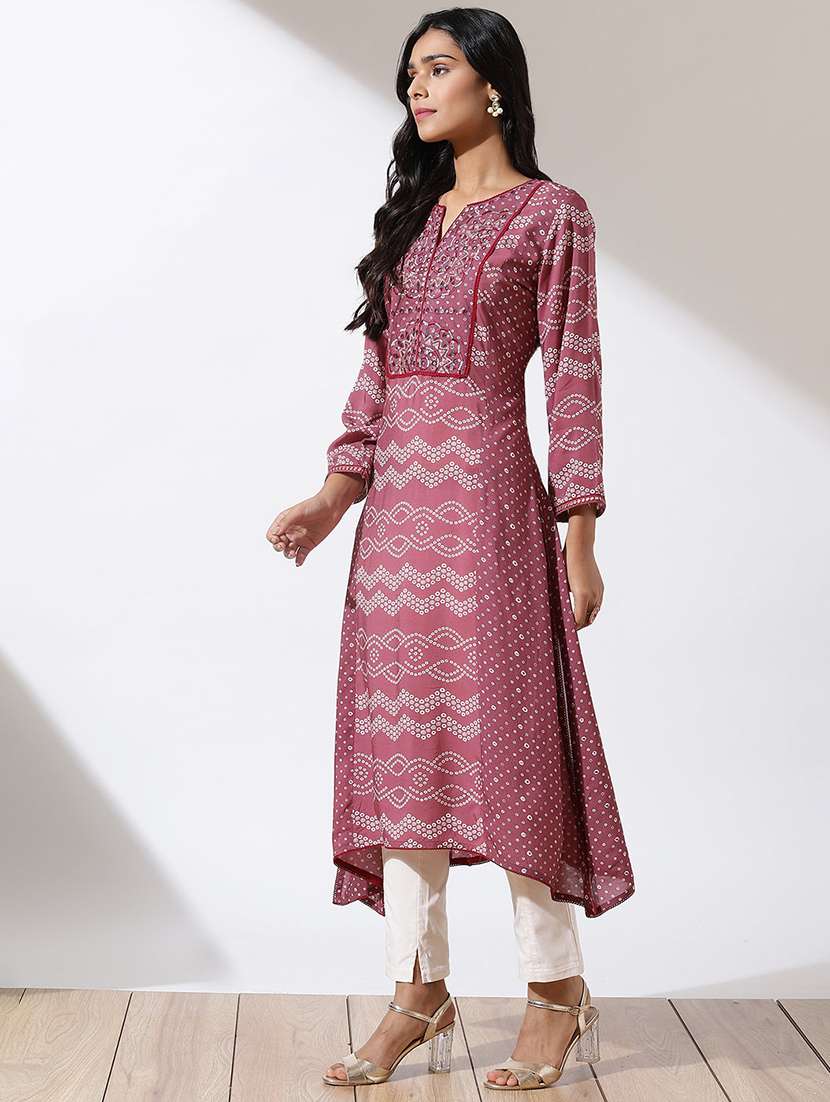 women three quarter sleeve a-line kurta - 21452239 - Standard Image - 3