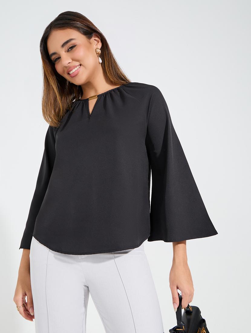 women black polyester regular top - 21454946 - Zoom Image - 0