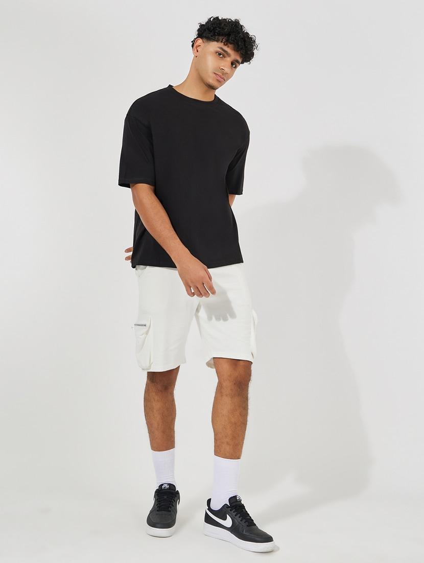 men round neck short sleeve t-shirt - 21456217 - Standard Image - 3