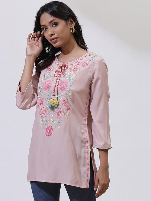 women pink cotton straight kurti - 21458915 -  Standard Image - 0