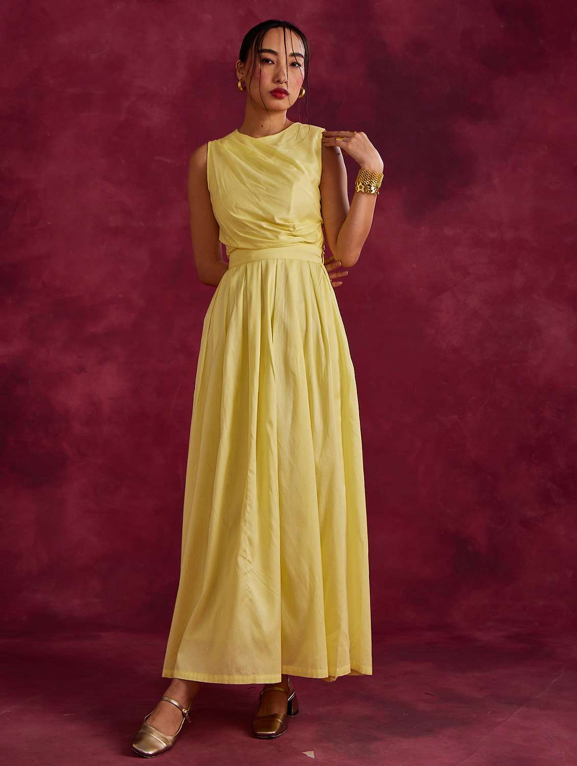 yellow solid flared skirt - 21460044 - Zoom Image - 0