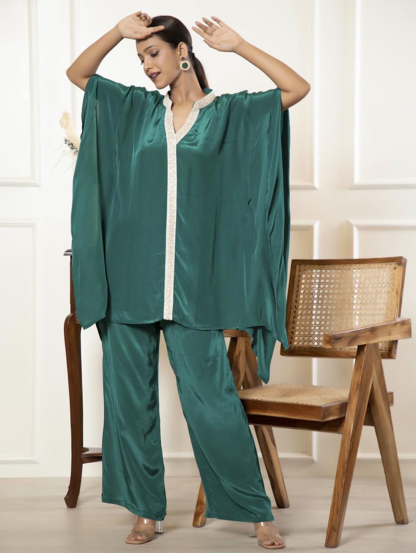 women green solid top and trouser co-ord set - 21460144 - Zoom Image - 0