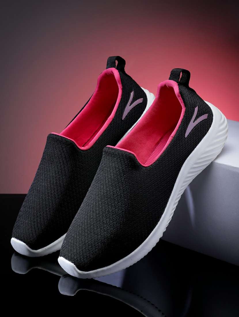 women slip on sports shoes - 21460370 - Zoom Image - 0