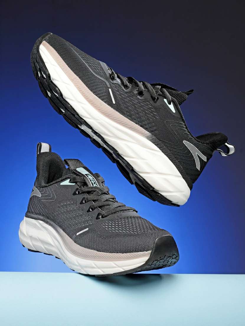 women solid lace-up sports shoes - 21460373 - Zoom Image - 0