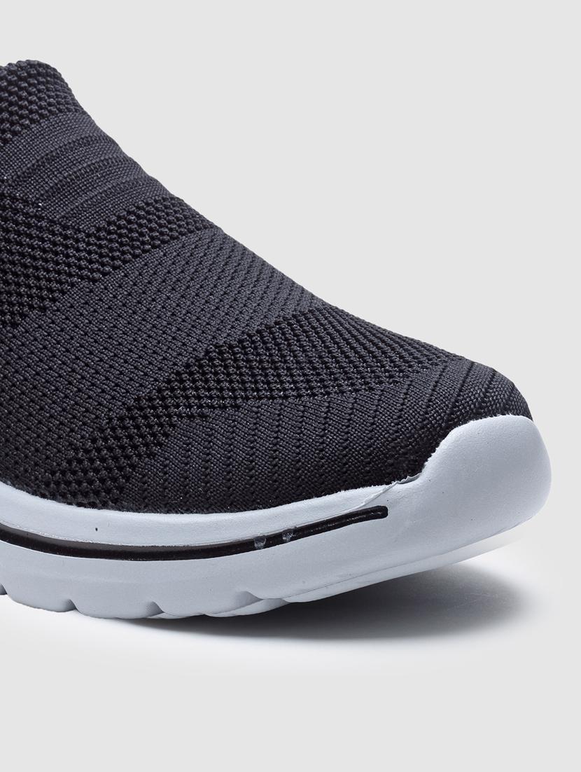 men slip on sports shoes - 21460419 - Standard Image - 5