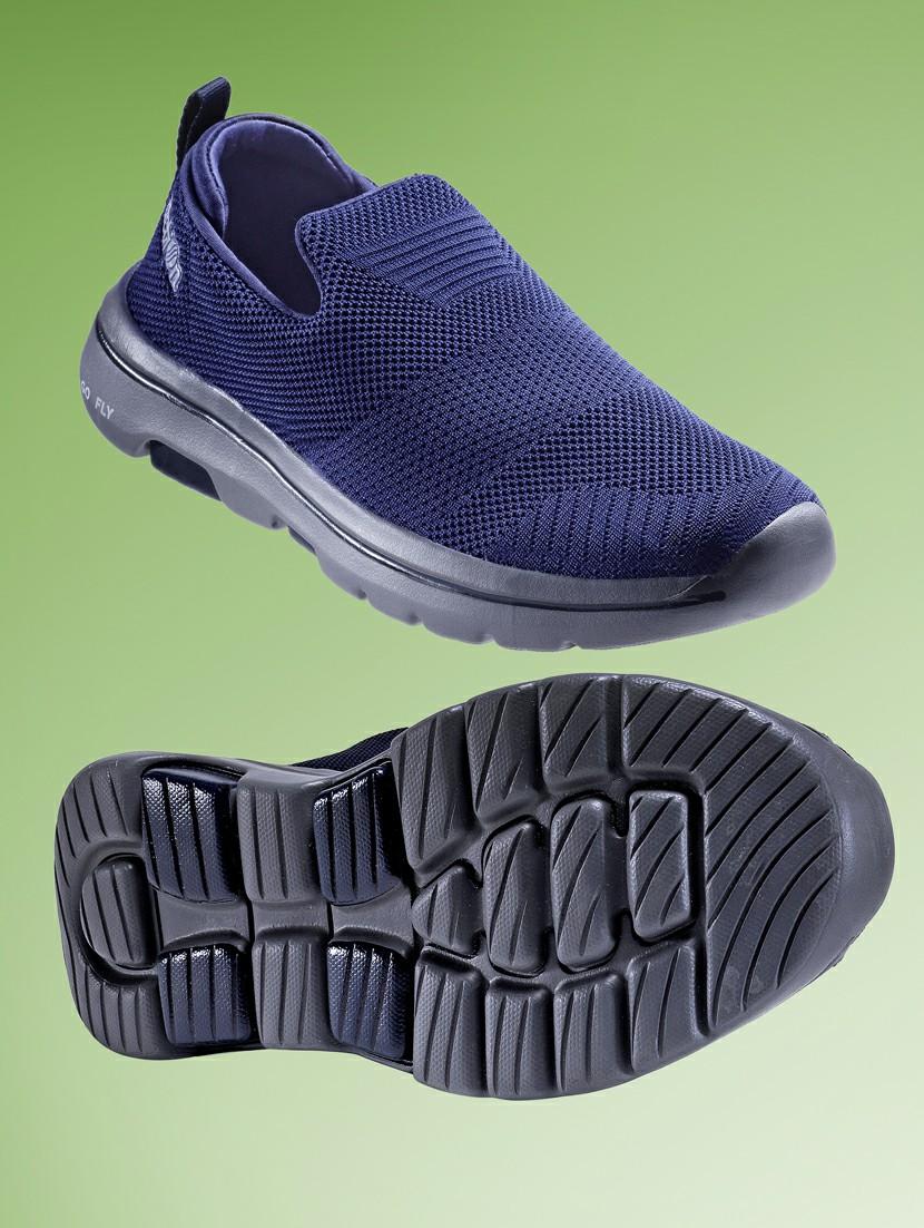 men slip on sports shoes - 21460421 - Zoom Image - 0