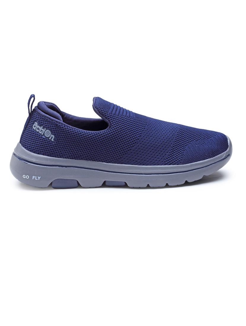 men slip on sports shoes - 21460421 - Standard Image - 3
