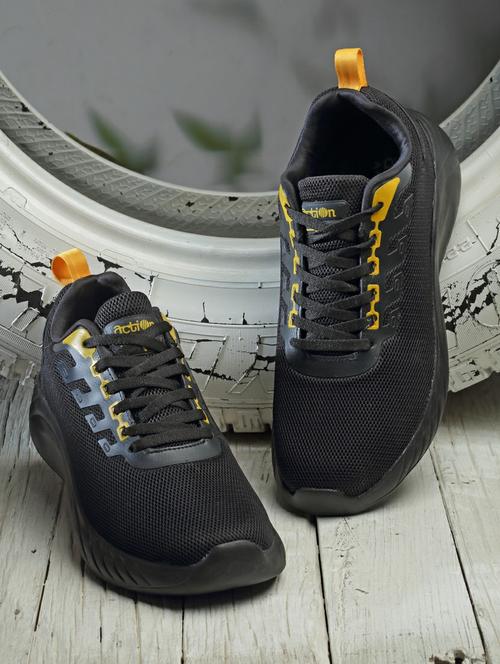 men lace up sports shoes - 21460469 -  Standard Image - 0