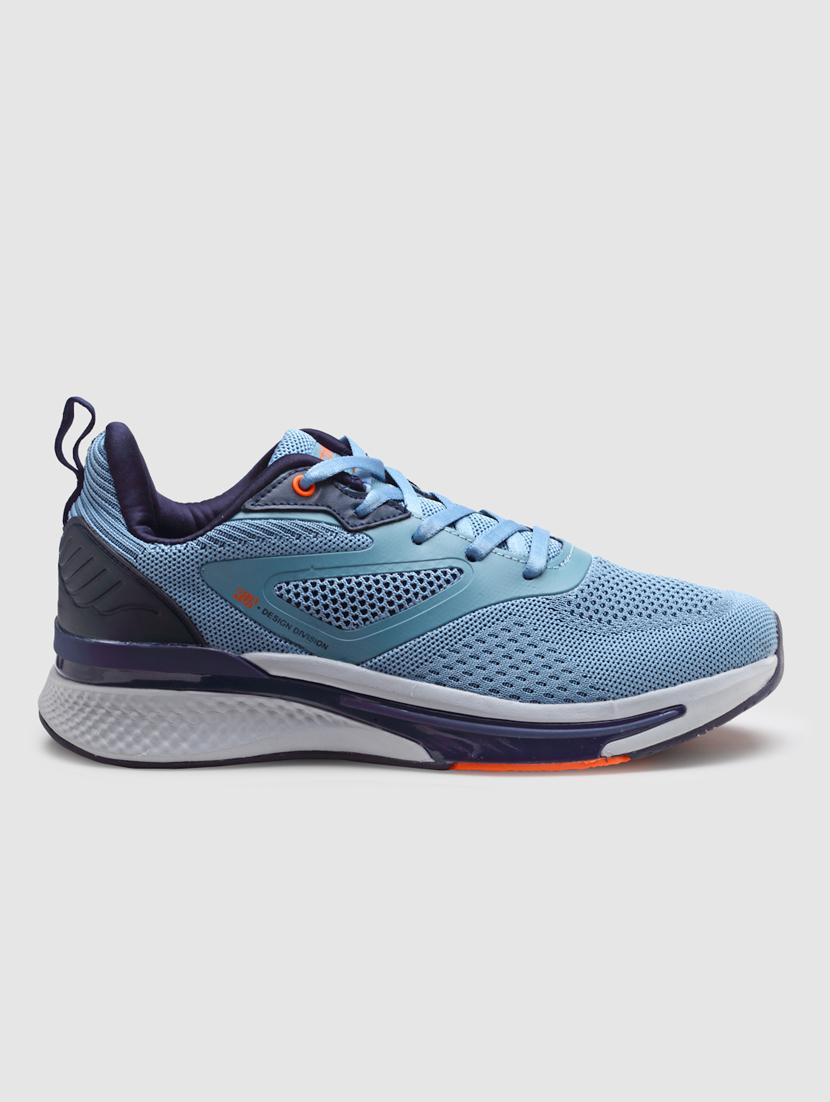 men lace up sports shoes - 21460506 - Standard Image - 3