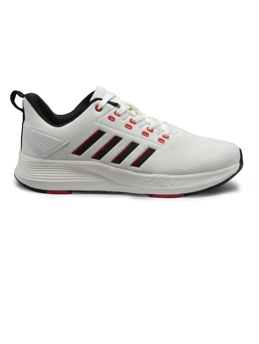 men lace up sports shoes - 21460537 - Standard Image - 3