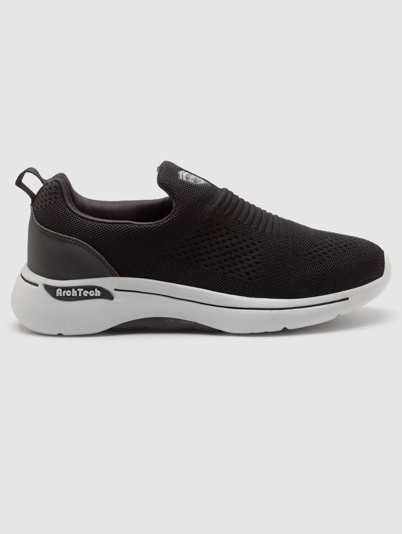 men slip on sports shoes - 21460574 - Standard Image - 3
