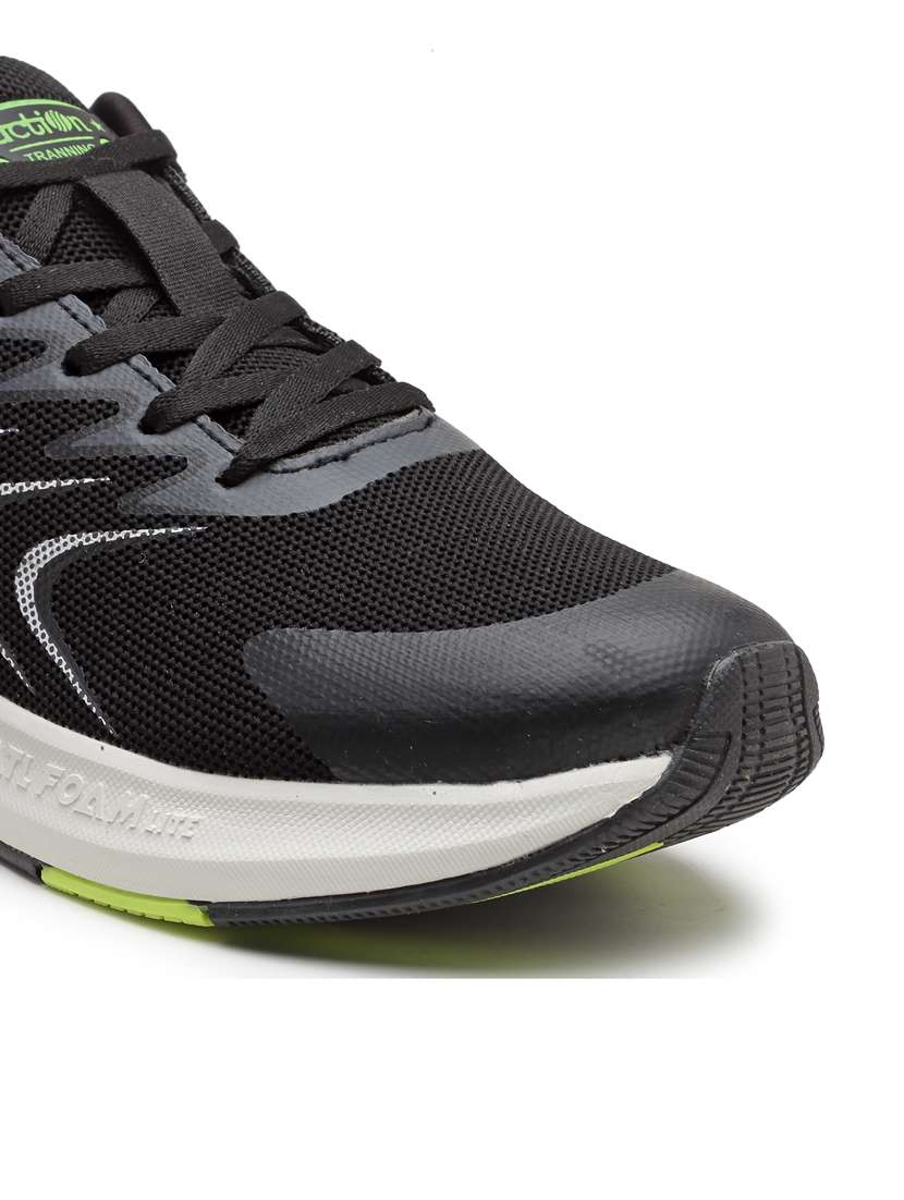 men lace up sports shoes - 21460581 - Standard Image - 5