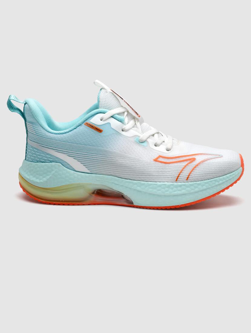 men lace up sports shoes - 21460631 - Standard Image - 3