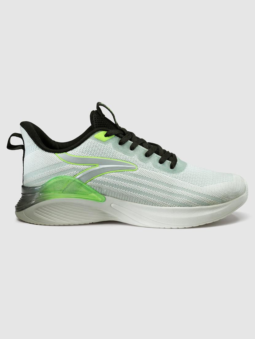 men lace up sports shoes - 21460632 - Standard Image - 3