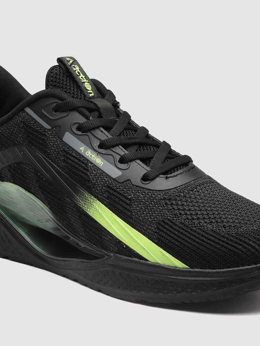men lace up sports shoes - 21460639 - Standard Image - 5
