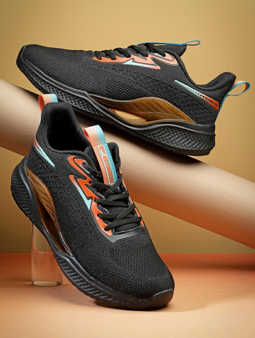 men lace up sports shoes - 21460649 - Zoom Image - 0