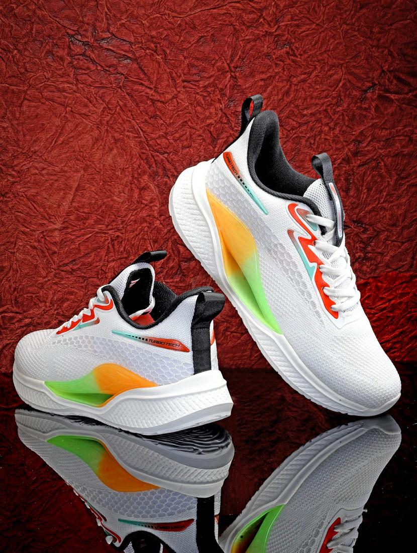 men lace up sports shoes - 21460650 - Zoom Image - 0