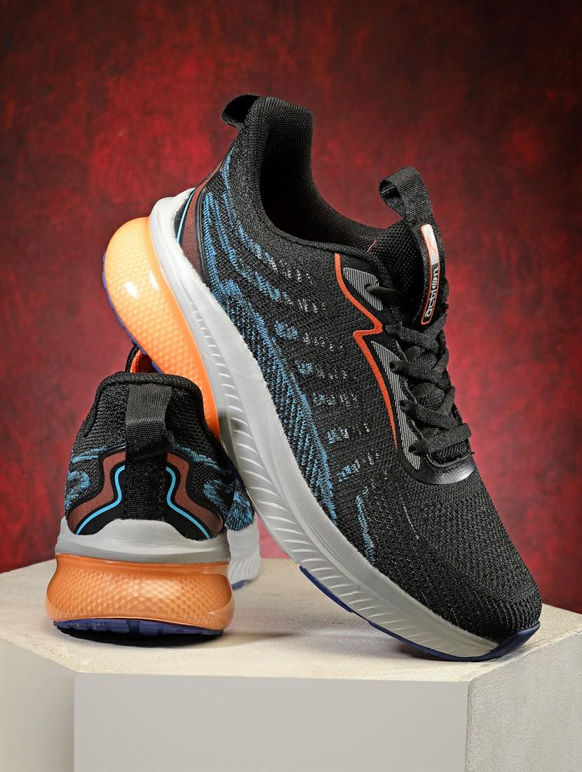 men lace up sports shoes - 21460666 - Zoom Image - 0