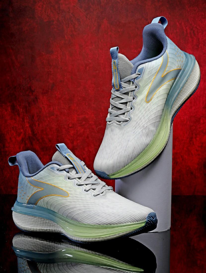 men lace up running sport shoes - 21460705 - Zoom Image - 0