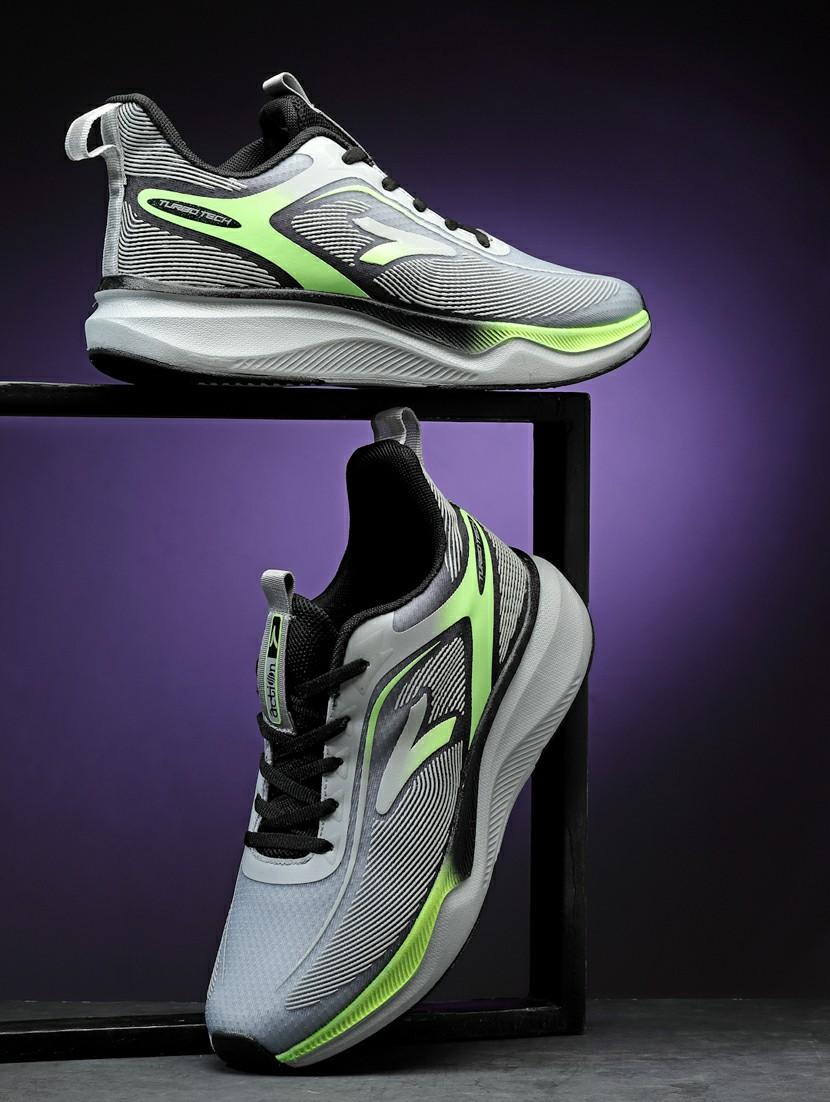 men lace up sports shoes - 21460728 - Zoom Image - 0