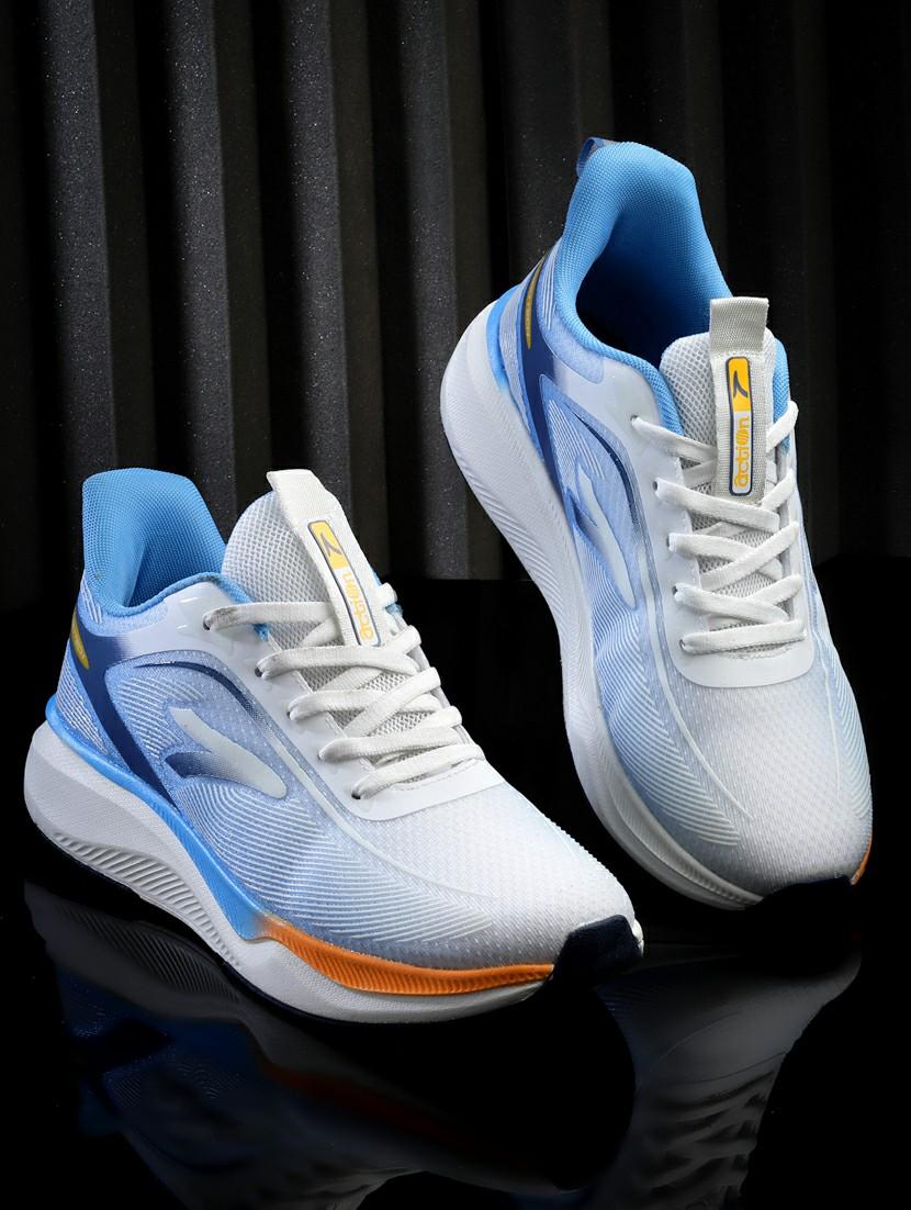 men lace up sports shoes - 21460730 - Zoom Image - 0