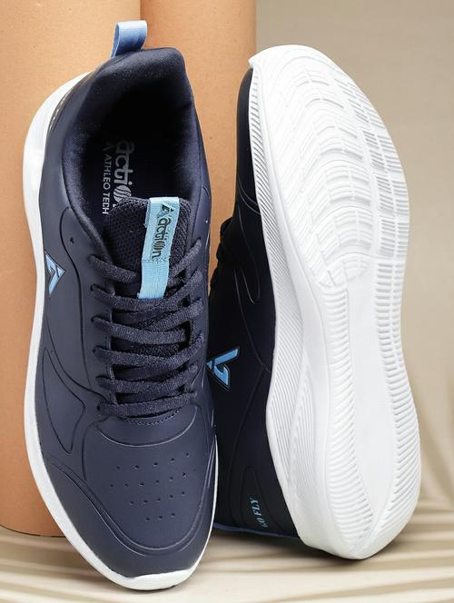 men lace up sports shoes - 21460762 - Standard Image - 0