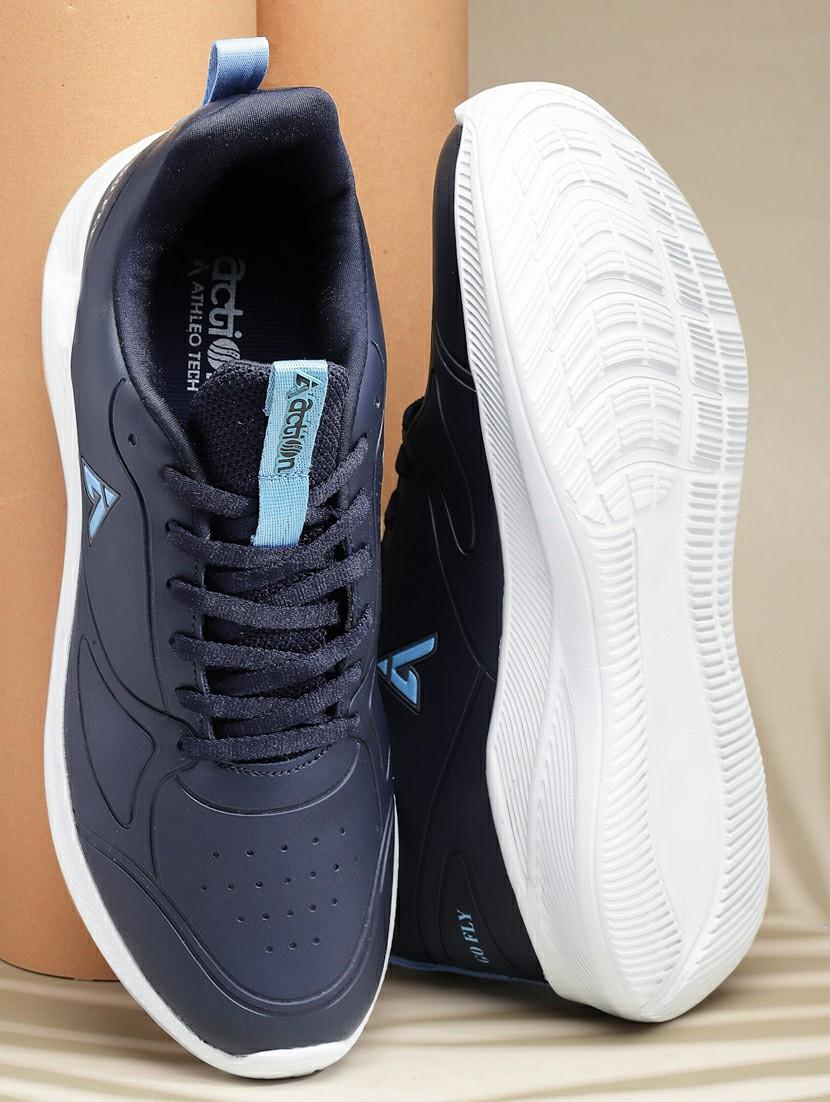 men lace up sports shoes - 21460762 - Zoom Image - 0