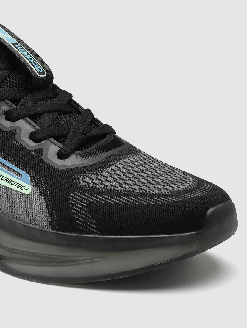 men lace up sports shoes - 21460821 - Standard Image - 5
