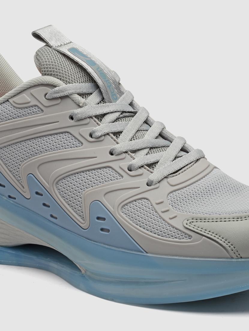men lace up sports shoes - 21460840 - Standard Image - 5