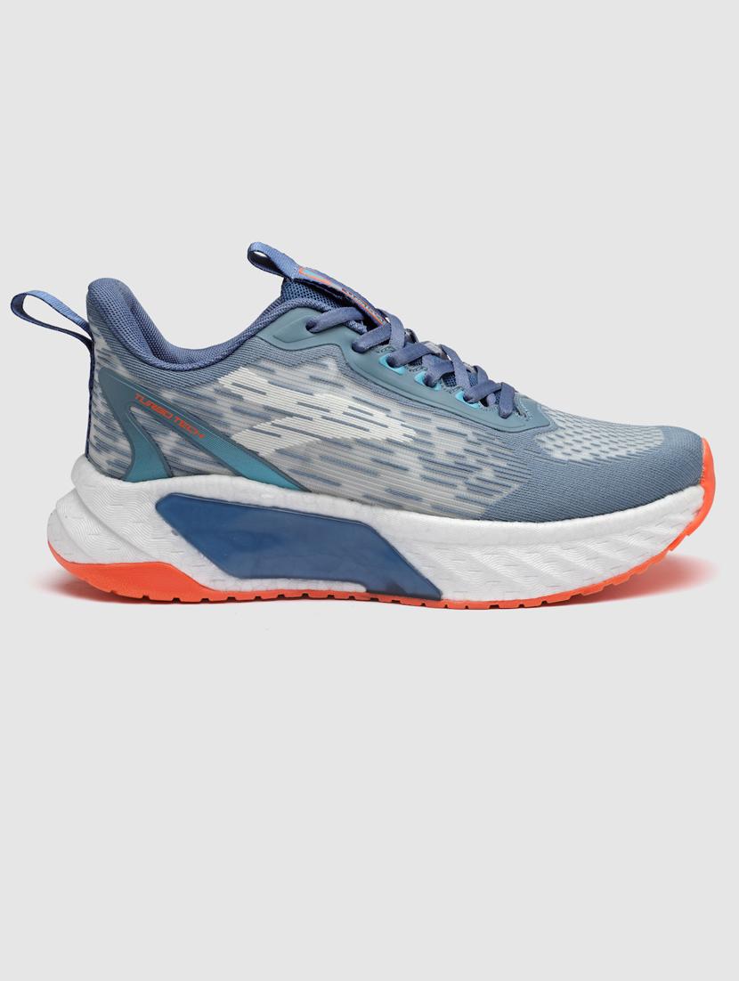 men lace up sports shoes - 21460850 - Standard Image - 3