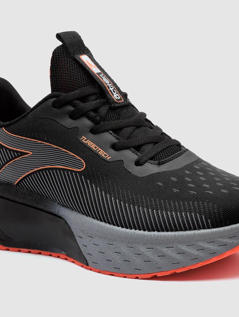 men lace up sports shoes - 21460856 - Standard Image - 5