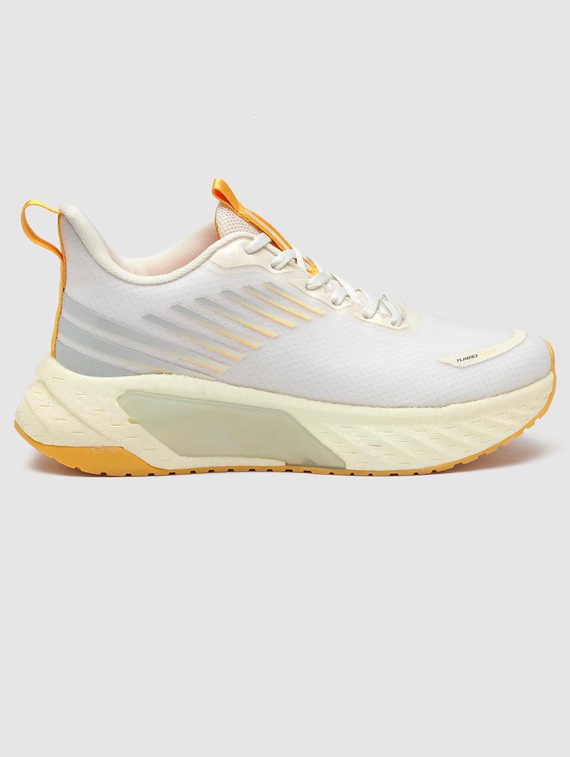 men lace up sports shoes - 21460860 - Standard Image - 3