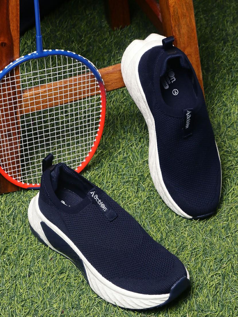 men slip on sports shoes - 21460865 - Zoom Image - 0