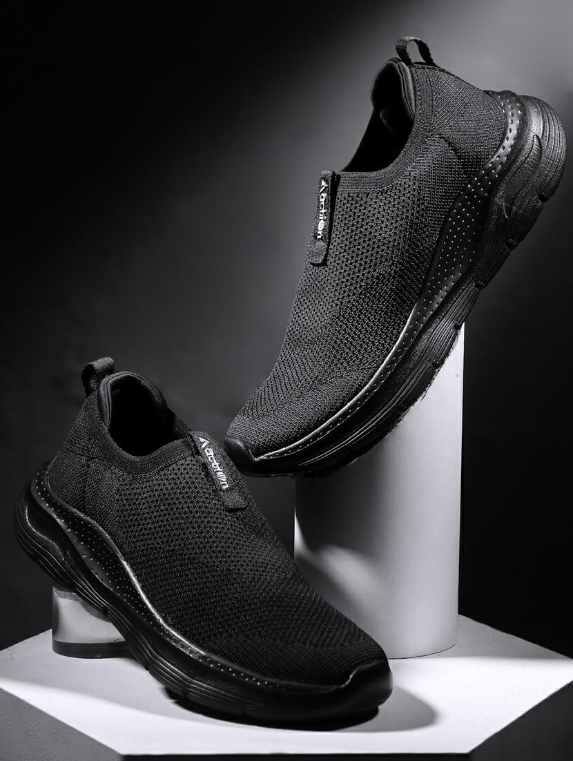 men slip on sports shoes - 21460898 - Zoom Image - 0