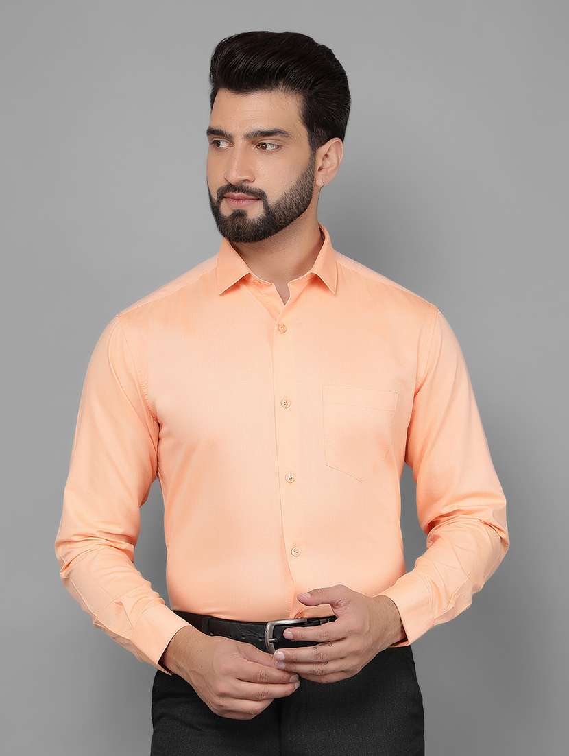 men solid long sleeved formal shirt