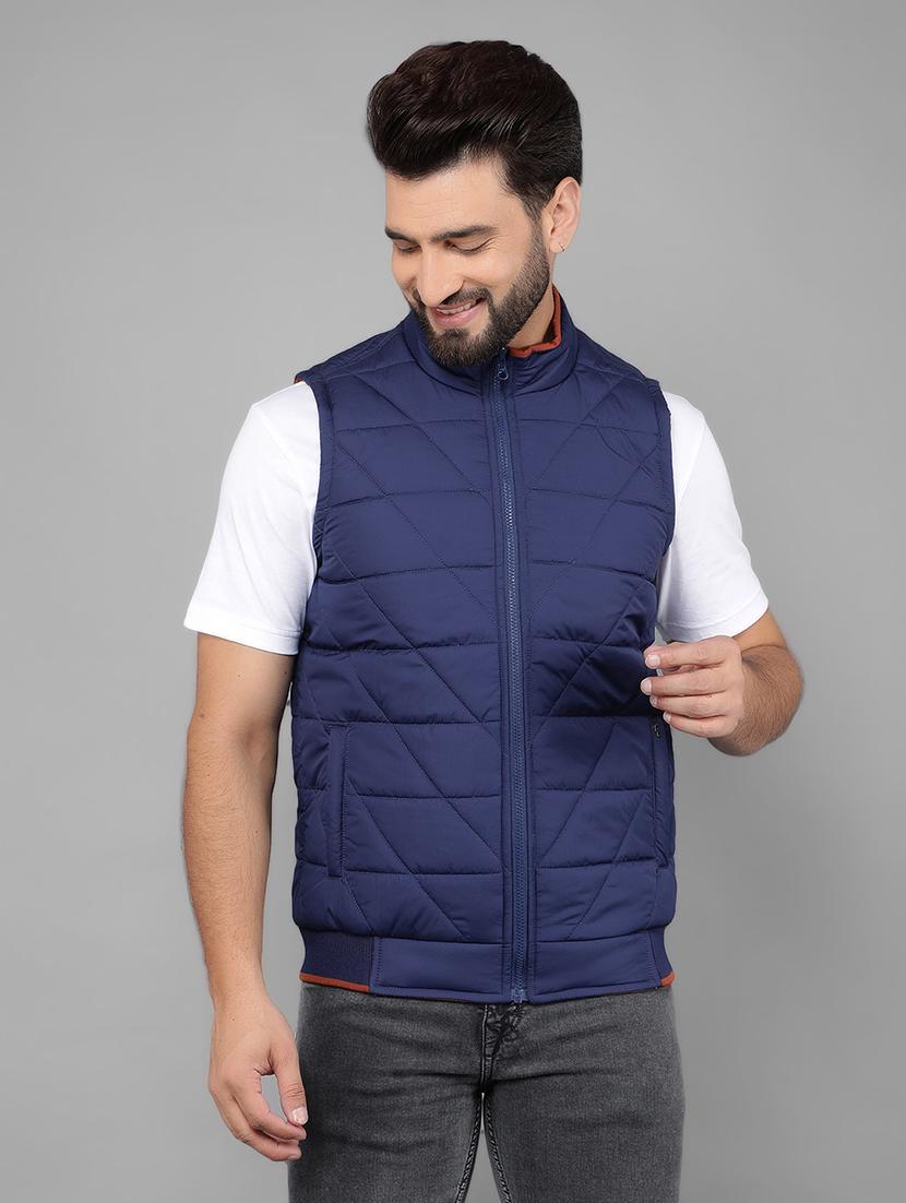 men sleeveless solid quilted jacket - 21461090 - Zoom Image - 0