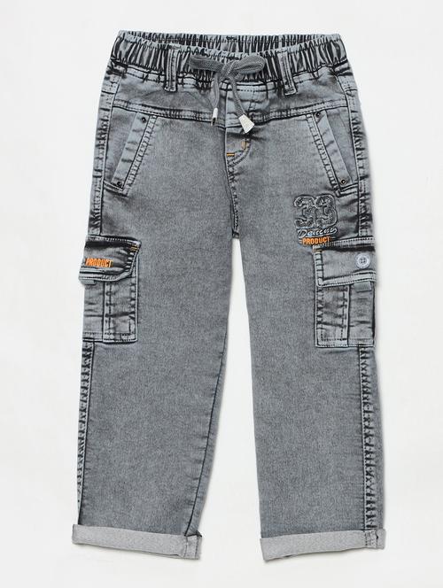 boys mid rise cotton plain jeans - 21461147 - Standard Image - 0