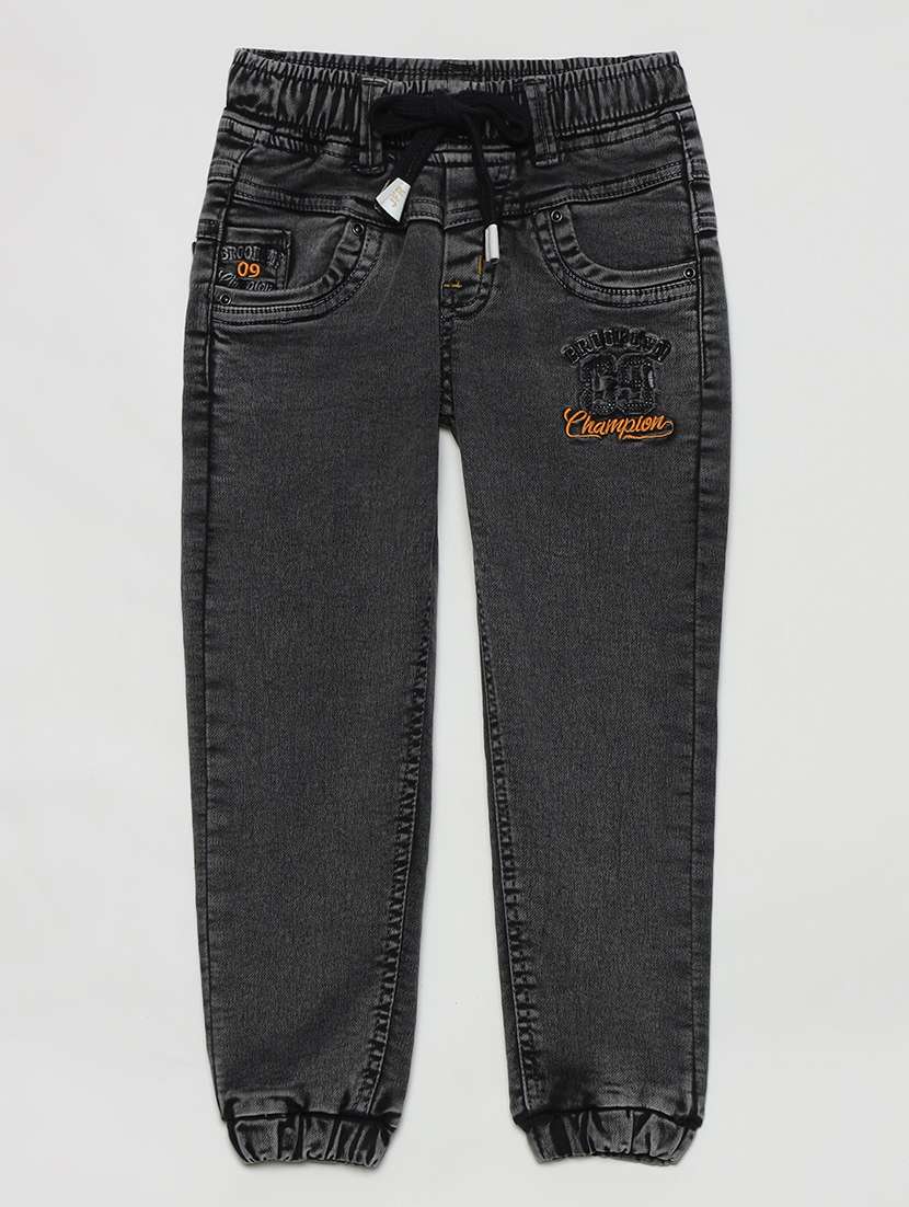 boys mid rise cotton plain jeans