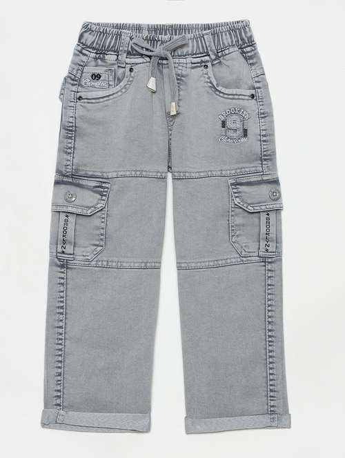 boys mid rise cotton plain jeans - 21461153 -  Standard Image - 0
