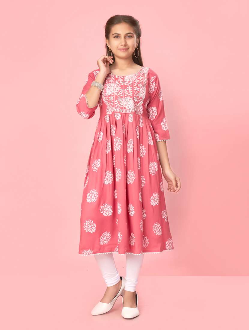 girls printed kurta pant set - 21462523 -  Zoom Image - 0