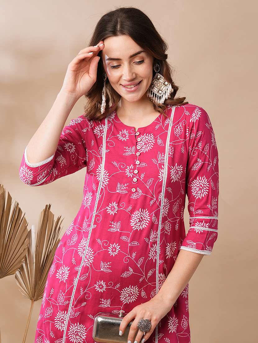 globus women pink floral printed lace inserts panelled a-line workwear kurta & elasticated pants set - 21463090 -  Standard Image - 3